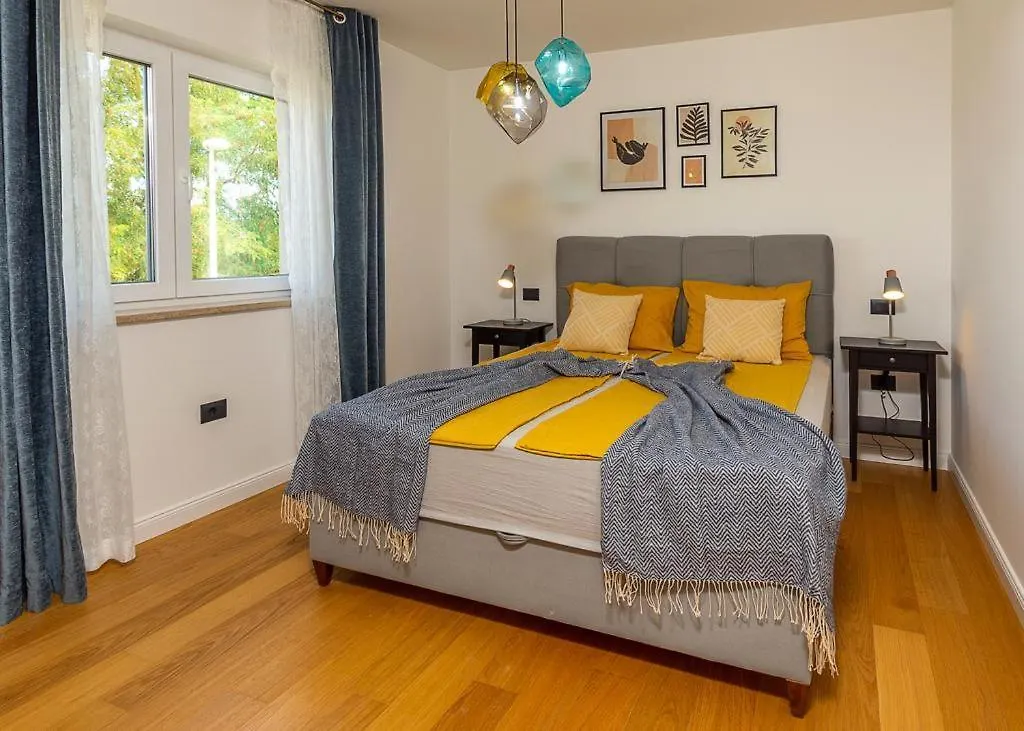 Vittore Novigrad  Apartment Novigrad (Istria)