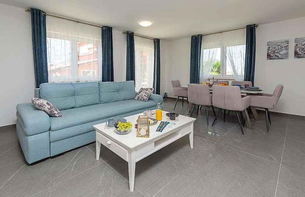 Vittore Novigrad  Apartment