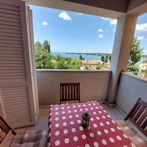  Apartmán Henc